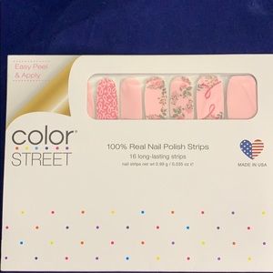 Color Street nails Hope Blooms